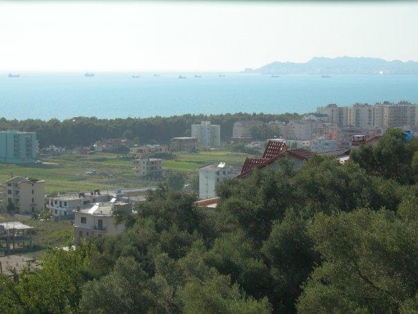Vila Viktoria Golem (Tirana)